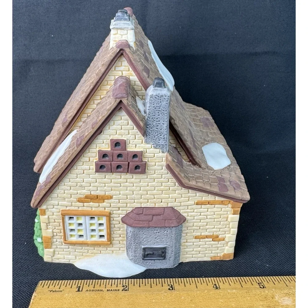 Dept 56 Dickens Heritage Village 